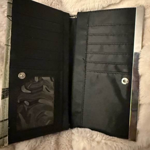 Hot Topic Disney Y2K Jack Skellington “ The Night Before Christmas”, Wallet - Picture 7 of 14